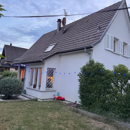 Fresh 150m2 Villa, Near Basel Airport Et Golf *